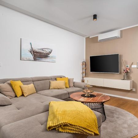 Apartment Top View With Balcony And Private Parking Ριέκα Εξωτερικό φωτογραφία