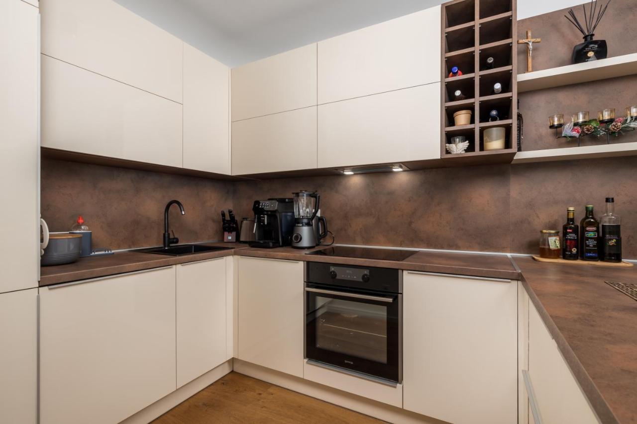 Apartment Top View With Balcony And Private Parking Ριέκα Εξωτερικό φωτογραφία
