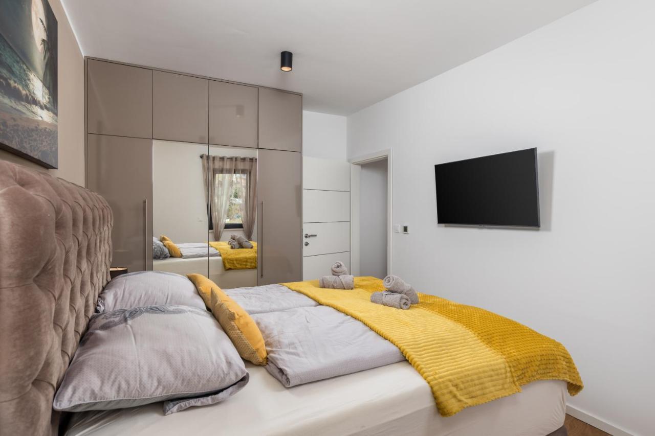 Apartment Top View With Balcony And Private Parking Ριέκα Εξωτερικό φωτογραφία